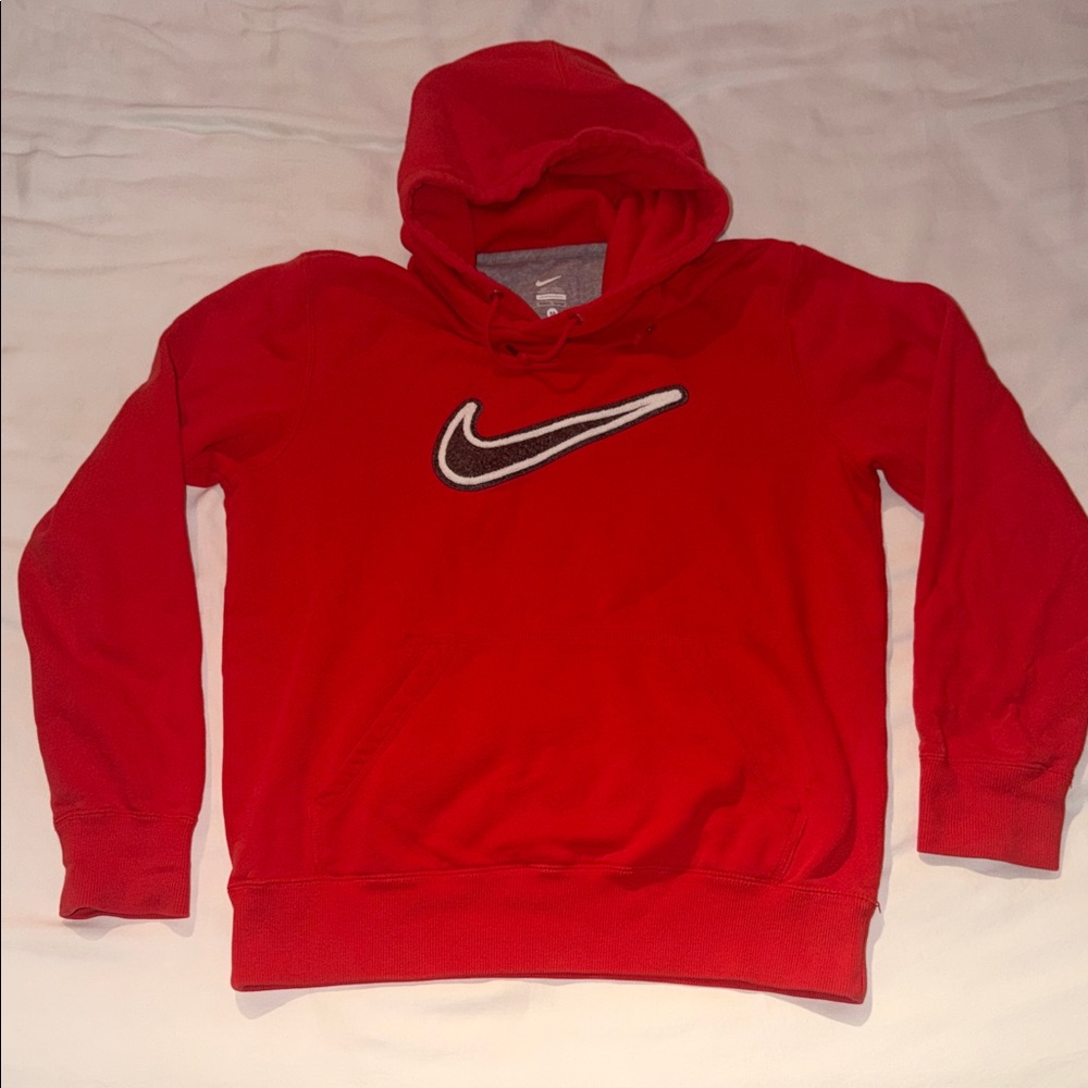 Nike Men's Classic Red Sweater Size medium